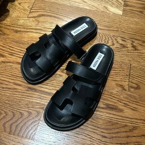 Steve Madden Mayven Sandal